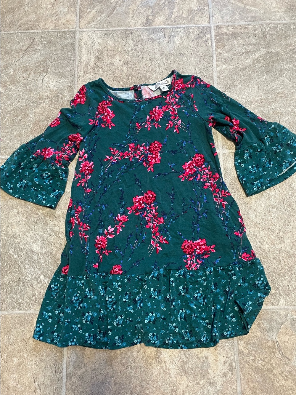 The Pioneer Women Green Dress